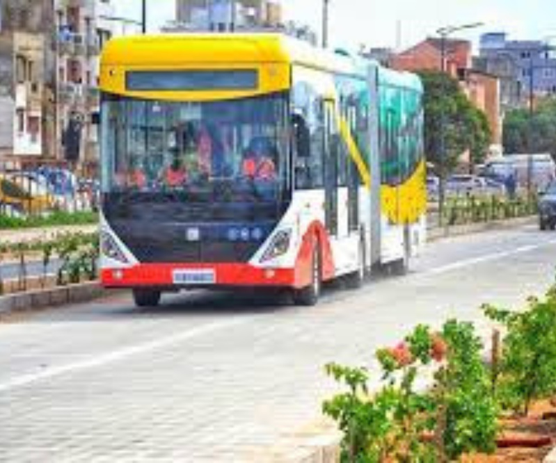 La digitalisation des achats de tickets BRT : une transition en marche