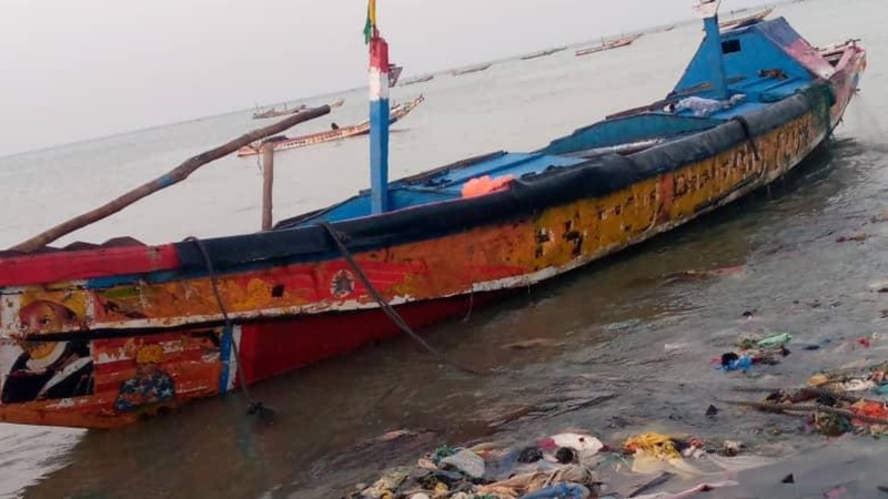 Mbour-Tefess : une pirogue vide échouée relance les inquiétudes sur l’émigration clandestine