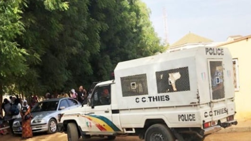 Thiès : vaste opération policière nocturne, 38 interpellations et plusieurs véhicules saisis Thiès : vaste opération policière nocturne, 38 interpellations et plusieurs véhicules saisis