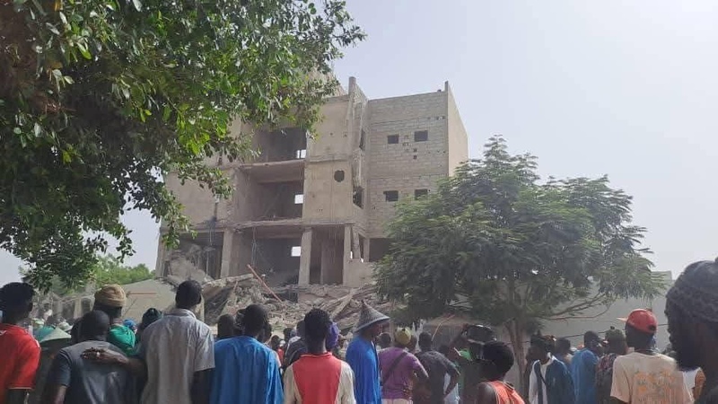 Drame à Touba : 8 morts dans l'effondrement d’un immeuble en reconstruction, les secours toujours à pied d’œuvre Drame à Touba : 8 morts dans l'effondrement d’un immeuble en reconstruction, les secours toujours à pied d’œuvre