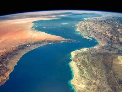 L’escalade des tensions entre Israël et l’Iran menace à nouveau la chaîne maritime mondiale