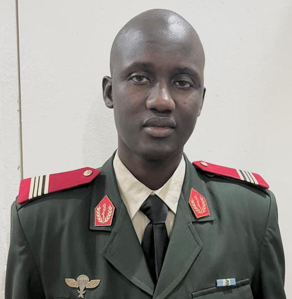 VIH : le médecin-commandant Moustapha Diop primé pour ses recherches en France