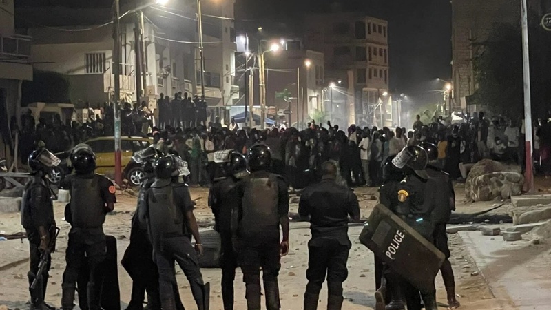 Cambérène : la Police nationale poursuit l’enquête sur la mort de deux jeunes et les affrontements qui ont suivi Cambérène : la Police nationale poursuit l’enquête sur la mort de deux jeunes et les affrontements qui ont suivi