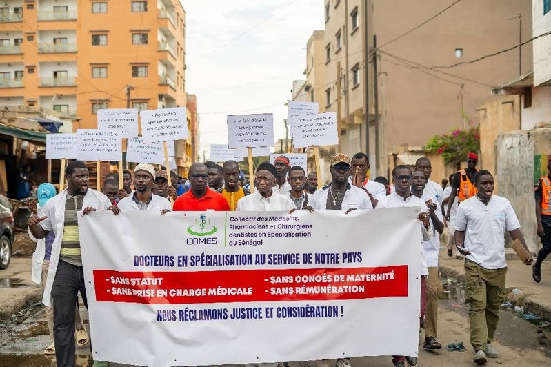 Le COMES suspend sa grève après des engagements officiels sur leur statut professionnel Le COMES suspend sa grève après des engagements officiels sur leur statut professionnel