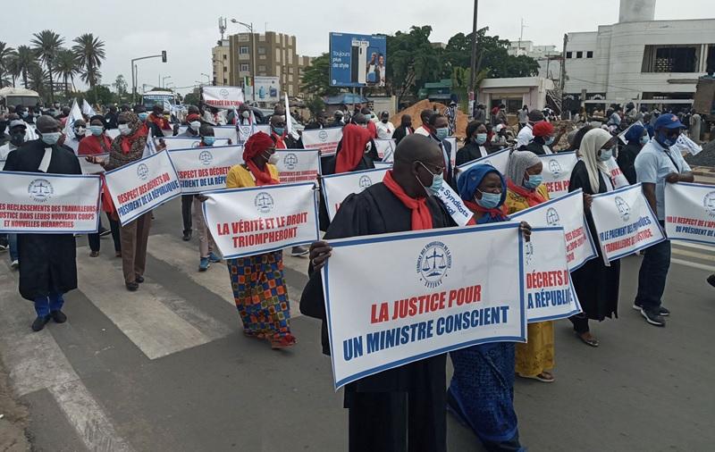 Justice sénégalaise : grève de 48h décrétée les 10 et 11 juillet par le Sytjust et l’UNTJ Justice sénégalaise : grève de 48h décrétée les 10 et 11 juillet par le Sytjust et l’UNTJ