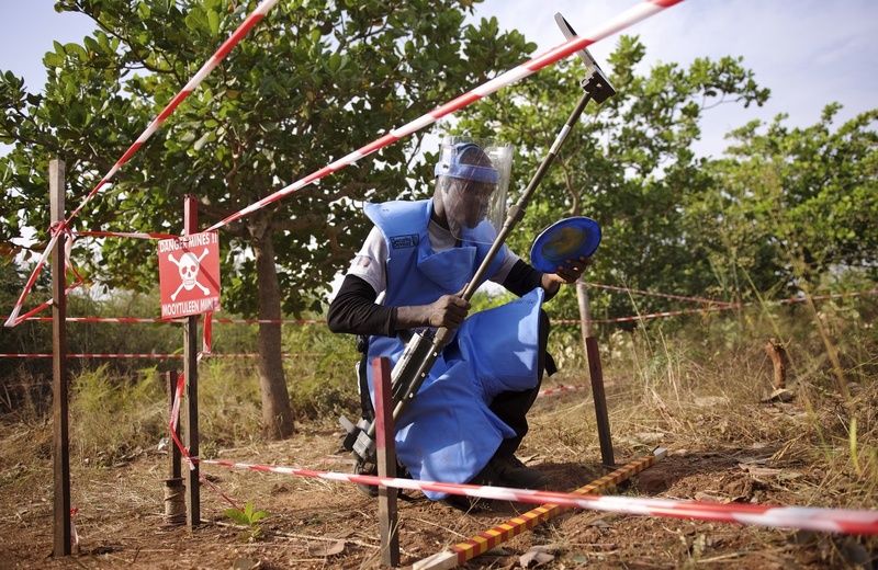 Déminage en Casamance : le Sénégal reçoit un appui japonais de 2 milliards FCFA pour accélérer les opérations Déminage en Casamance : le Sénégal reçoit un appui japonais de 2 milliards FCFA pour accélérer les opérations