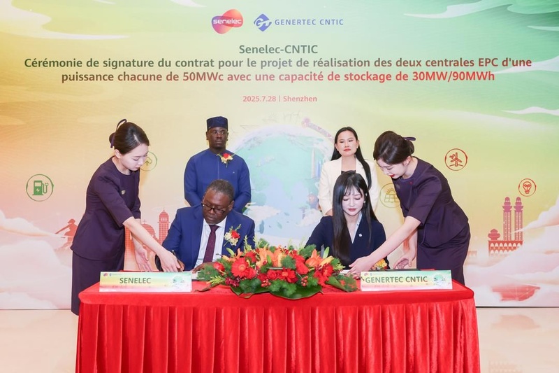 ⚡️ Le Sénégal signe deux contrats solaires stratégiques avec la Chine pour renforcer son indépendance énergétique ⚡️ Le Sénégal signe deux contrats solaires stratégiques avec la Chine pour renforcer son indépendance énergétique