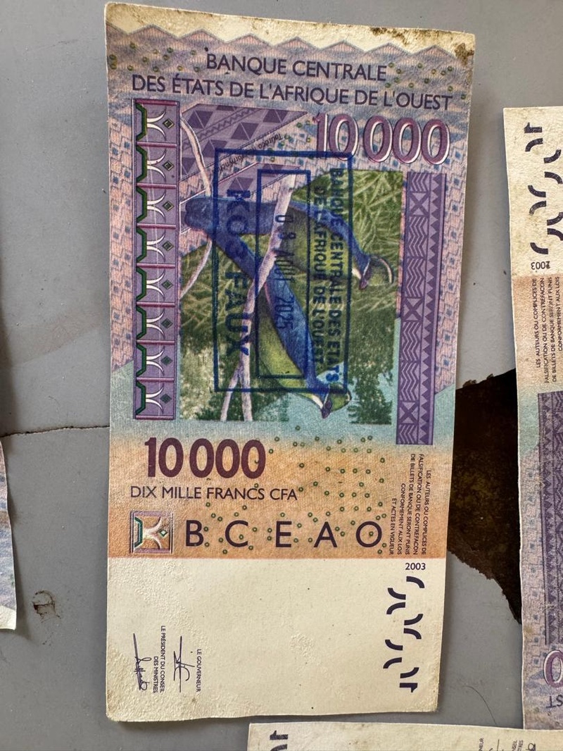 Saint-Louis : arrestation d’un trafiquant de fausse monnaie après une fuite dans le fleuve Sénégal Saint-Louis : arrestation d’un trafiquant de fausse monnaie après une fuite dans le fleuve Sénégal