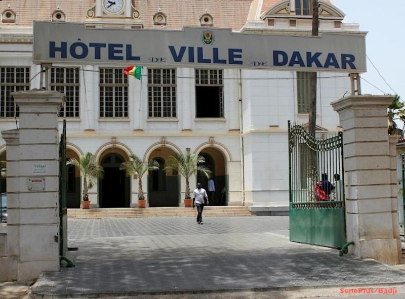 Escroquerie : un faux mandat au nom de la maire de Dakar pour soutirer de l’argent