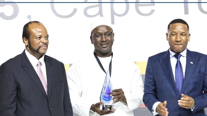 Bassirou Diomaye Faye reçoit le “Presidential Global Water Changemakers Award 2025”