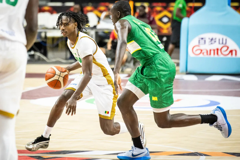 Afrobasket : le Sénégal bat le Mali et prend la deuxième place du groupe D Afrobasket : le Sénégal bat le Mali et prend la deuxième place du groupe D