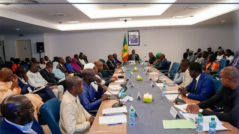 Redressement de La Poste : Ousmane Sonko annonce une série de réformes majeures Redressement de La Poste : Ousmane Sonko annonce une série de réformes majeures