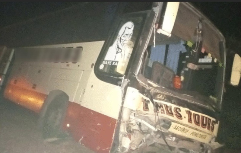 Accident mortel entre Sinthiou Malem et Koussanar : un décès et 34 blessés graves Accident mortel entre Sinthiou Malem et Koussanar : un décès et 34 blessés graves