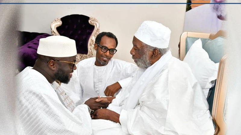 Gamou de Ndiassane : Malick Ndiaye transmet le message du chef de l’État au khalife des Khadres