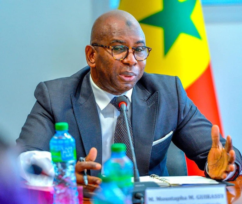 Moustapha Guirassy souligne les défis de l’environnement scolaire et annonce des réformes Moustapha Guirassy souligne les défis de l’environnement scolaire et annonce des réformes