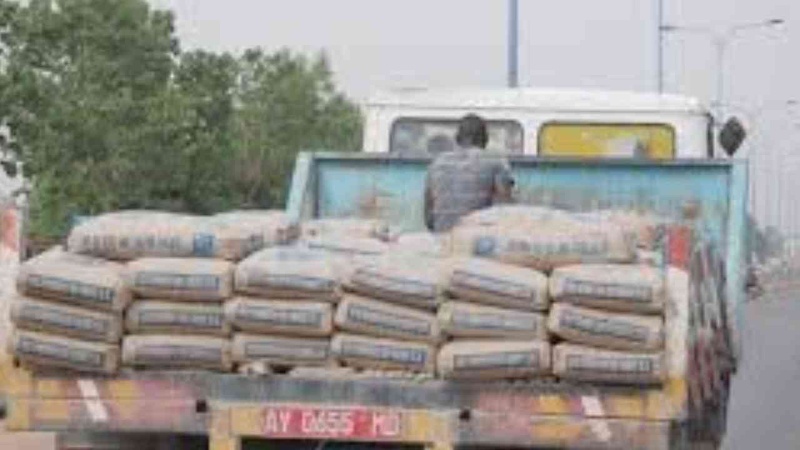 Touba : un camion de ciment volé, le receleur et ses complices arrêtés Touba : un camion de ciment volé, le receleur et ses complices arrêtés