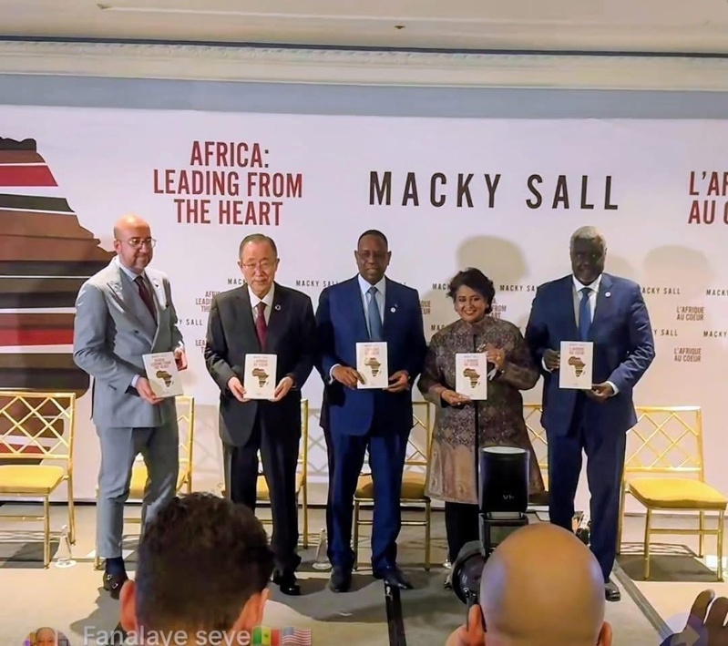 Macky Sall publie L’Afrique au cœur, un plaidoyer pour une Afrique forte et prospère Macky Sall publie L’Afrique au cœur, un plaidoyer pour une Afrique forte et prospère