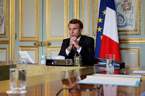 Crise en France : "Il est impossible de travailler sous les ordres de Macron"