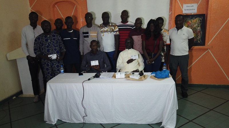 Thiès : Les jeunes derrière Badou Faye lancent officiellement leur mouvement de soutien à “Sénégal Bi Niu Bokk” de Barthélémy Dias Thiès : Les jeunes derrière Badou Faye lancent officiellement leur mouvement de soutien à “Sénégal Bi Niu Bokk” de Barthélémy Dias