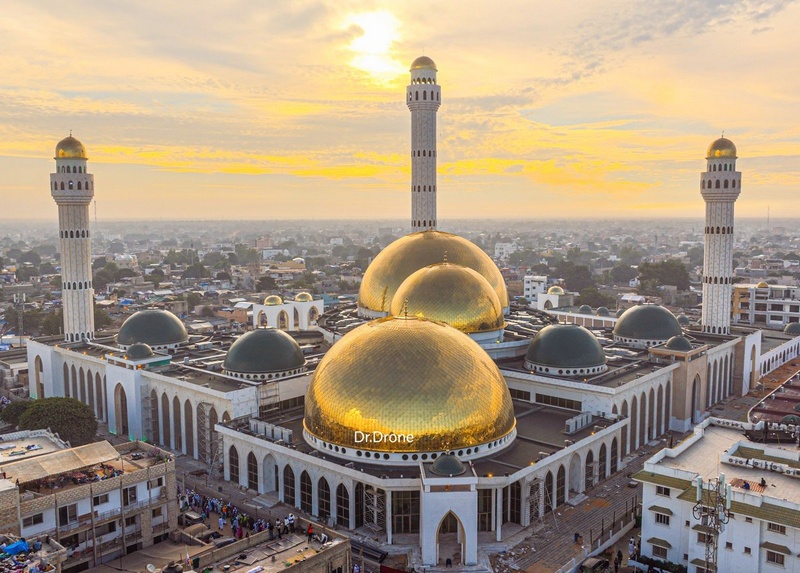 Tivaouane : Interdiction des ventes illégales et occupations sur les axes majeurs de la ville Tivaouane : Interdiction des ventes illégales et occupations sur les axes majeurs de la ville