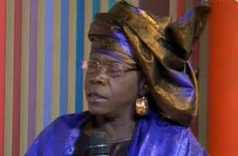 Sénégal : hommage à la grande chanteuse Adjaratou Dial Mbaye Sénégal : hommage à la grande chanteuse Adjaratou Dial Mbaye
