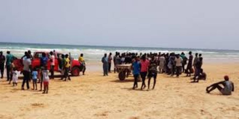 Tragédie à Mboro-sur-Mer : un garçon de 10 ans se noie malgré l’intervention des secours Tragédie à Mboro-sur-Mer : un garçon de 10 ans se noie malgré l’intervention des secours