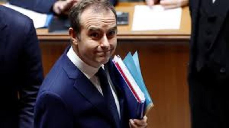 Gouvernement Lecornu : une survie fragile Gouvernement Lecornu : une survie fragile