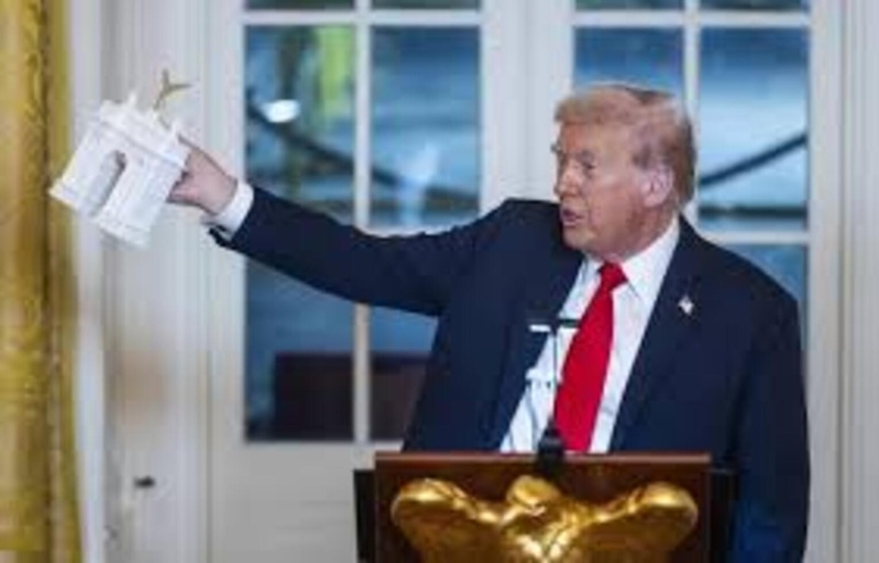 Etats-Unis : « Ce sera magnifique », promet Trump en présentant son projet d’arc de l’Indépendance Etats-Unis : « Ce sera magnifique », promet Trump en présentant son projet d’arc de l’Indépendance