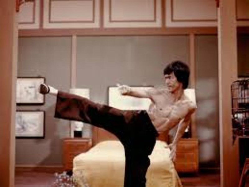 Bruce Lee : le mystère autour de sa mort enfin résolu près de 50 ans plus tard Bruce Lee : le mystère autour de sa mort enfin résolu près de 50 ans plus tard