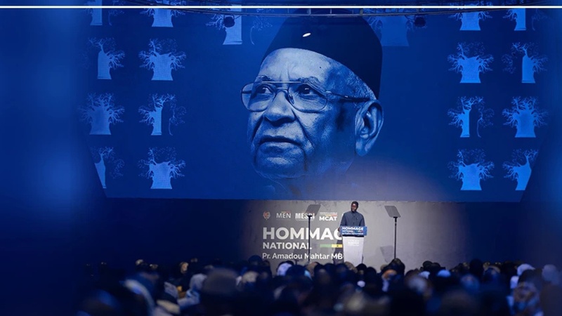Hommage national : Bassirou Diomaye Faye salue le parcours exemplaire d’Amadou Mahtar Mbow, de l’école coranique à l’Unesco Hommage national : Bassirou Diomaye Faye salue le parcours exemplaire d’Amadou Mahtar Mbow, de l’école coranique à l’Unesco