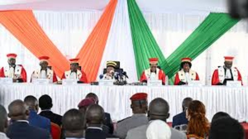 Côte d'Ivoire: le Conseil constitutionnel valide la réélection d'Alassane Ouattara pour un 4e mandat
