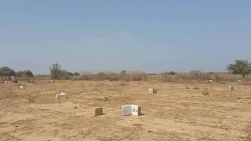  Arnaque à Guédiawaye : Son maçon vole ses 2,5 millions, elle se retrouve à mendier