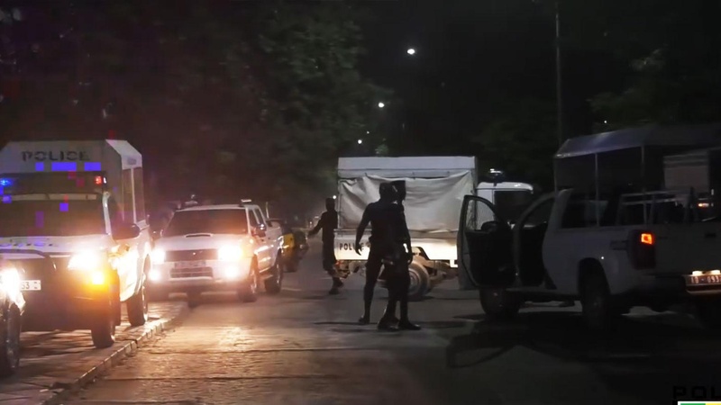 Tensions à Guédiawaye après une opération policière nocturne : six personnes interpellées Tensions à Guédiawaye après une opération policière nocturne : six personnes interpellées
