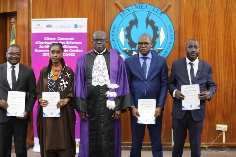 Concours d’agrégation du CAMES : 86 nouveaux enseignants élevés au rang d’agrégés à Dakar Concours d’agrégation du CAMES : 86 nouveaux enseignants élevés au rang d’agrégés à Dakar