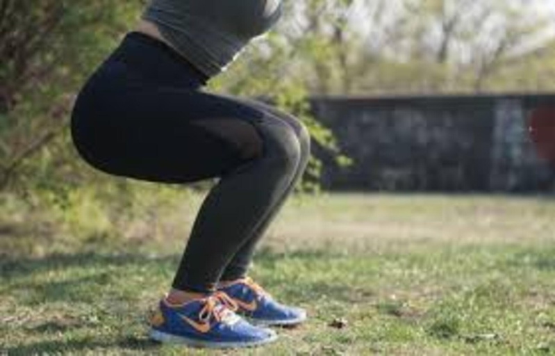 C’est quoi le « kneeling jump squat », censé révéler votre âge biologique ? C’est quoi le « kneeling jump squat », censé révéler votre âge biologique ?