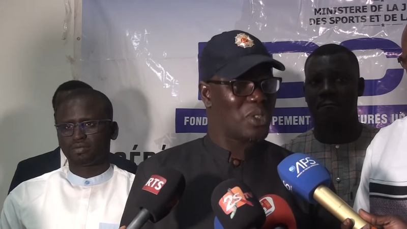 Thiès : 2ᵉ tranche des subventions FDCUID, 10 enveloppes remises aux porteurs de projets Thiès : 2ᵉ tranche des subventions FDCUID, 10 enveloppes remises aux porteurs de projets