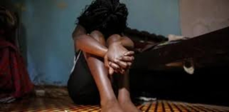 Grand Yoff : un commando enlève, torture et menace de tuer – La virée punitive d’une violence inouïe Grand Yoff : un commando enlève, torture et menace de tuer – La virée punitive d’une violence inouïe