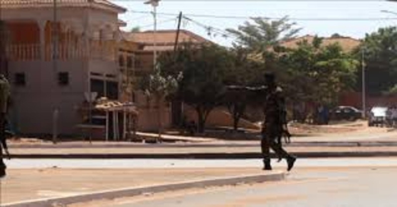 Guinée-Bissau: plusieurs sièges de partis politiques pris d’assaut par des hommes armés Guinée-Bissau: plusieurs sièges de partis politiques pris d’assaut par des hommes armés