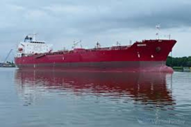 Sénégal : un pétrolier prend l’eau, Dakar en alerte pollution Sénégal : un pétrolier prend l’eau, Dakar en alerte pollution