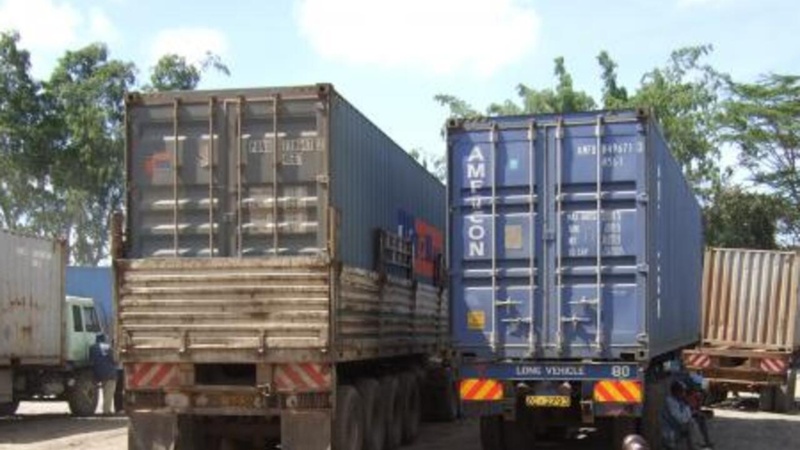 Tivaouane : des quartiers envahis par le trafic malgré les déviations officielles Tivaouane : des quartiers envahis par le trafic malgré les déviations officielles