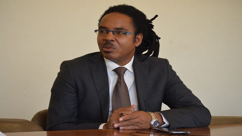 « Prêcher la fuite, c’est trahir la jeunesse » : Contribution sur une parole publique dangereuse et anti-souverainiste « Prêcher la fuite, c’est trahir la jeunesse » : Contribution sur une parole publique dangereuse et anti-souverainiste