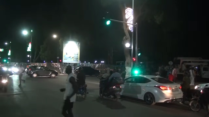 Thiès : Babacar Diop met en service les feux de signalisation dans cinq carrefours Thiès : Babacar Diop met en service les feux de signalisation dans cinq carrefours