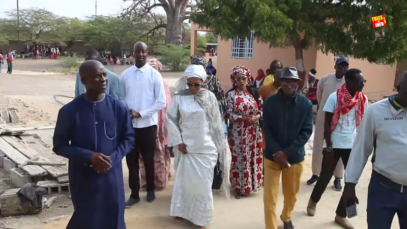Mont‑Rolland : La commune renforce ses infrastructures scolaires avec deux nouvelles classes équipées Mont‑Rolland : La commune renforce ses infrastructures scolaires avec deux nouvelles classes équipées