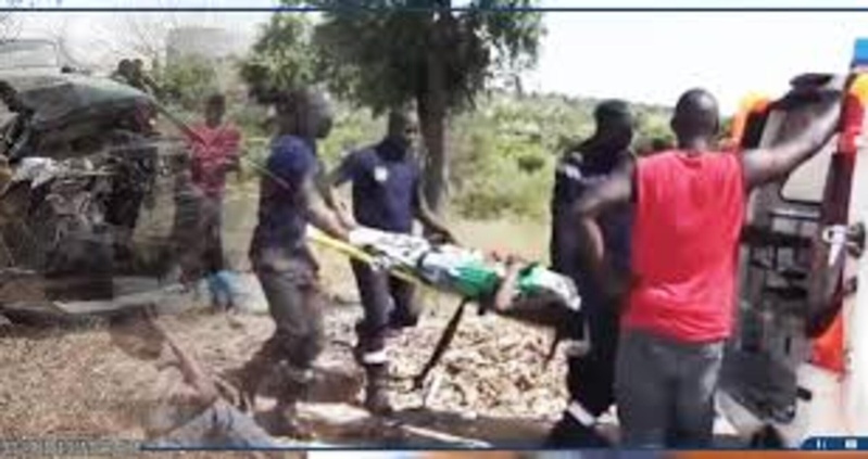 Tragique collision à Parasel : 4 morts et plusieurs blessés sur la route de Kaffrine Tragique collision à Parasel : 4 morts et plusieurs blessés sur la route de Kaffrine