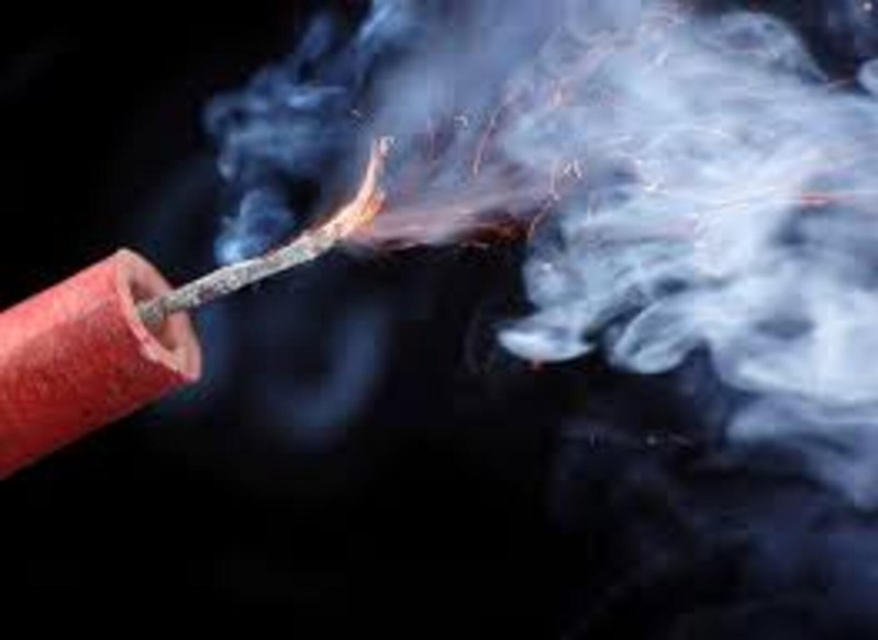 Guerre des pétards à Zac Mbao : trois employés d’une pâtisserie interpellés Guerre des pétards à Zac Mbao : trois employés d’une pâtisserie interpellés