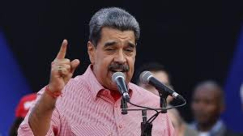 Nicolas Maduro arrêté par les États-Unis : choc diplomatique et crise politique à Caracas