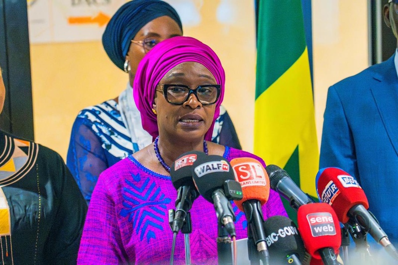 Dossier Farba Ngom : la ministre de la Justice révèle de nouvelles infractions présumées Dossier Farba Ngom : la ministre de la Justice révèle de nouvelles infractions présumées