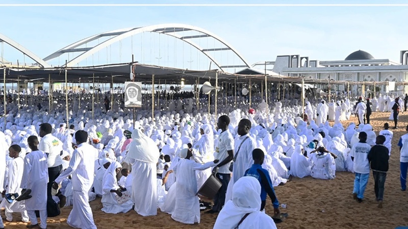 Cambérène : forte mobilisation des fidèles layènnes pour l’ouverture de la 146e édition de l’Appel de Seydina Limamou Laye