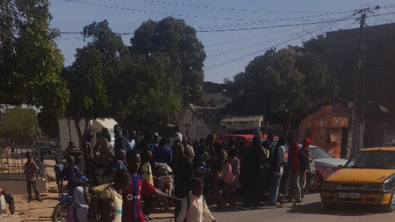 Thiès : grave accident entre une voiture et une moto Jakarta Thiès : grave accident entre une voiture et une moto Jakarta