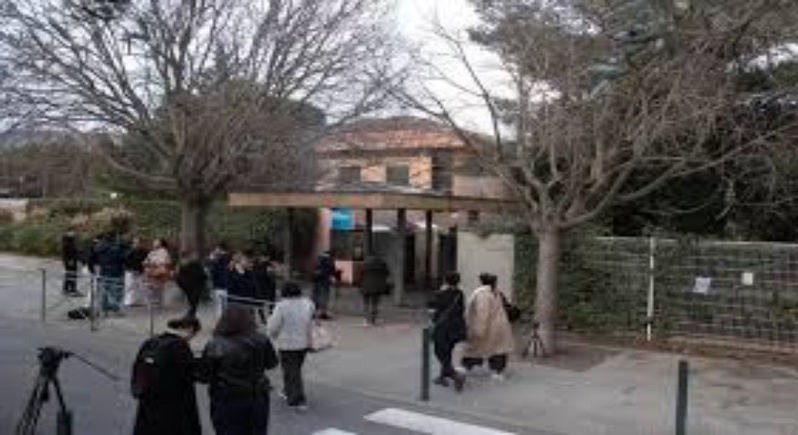 Enseignante poignardée dans le Var : L’élève, qui avait préparé son geste, mis en examen et écroué Enseignante poignardée dans le Var : L’élève, qui avait préparé son geste, mis en examen et écroué